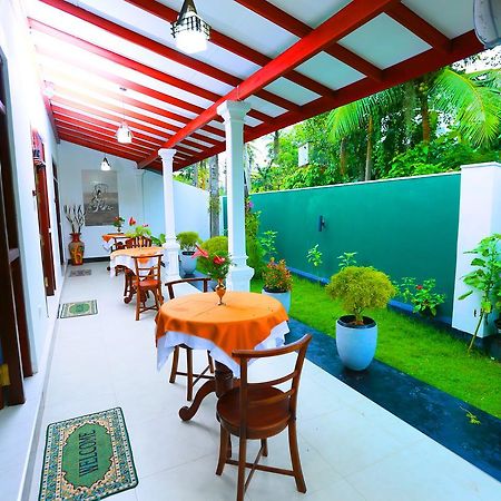 Ceylonika Rest Otel Bentota Dış mekan fotoğraf